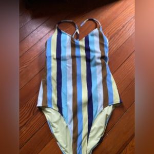 Arie one piece bathing suit XL long